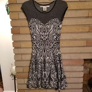 MAX Studio Black And White Dress Size Small